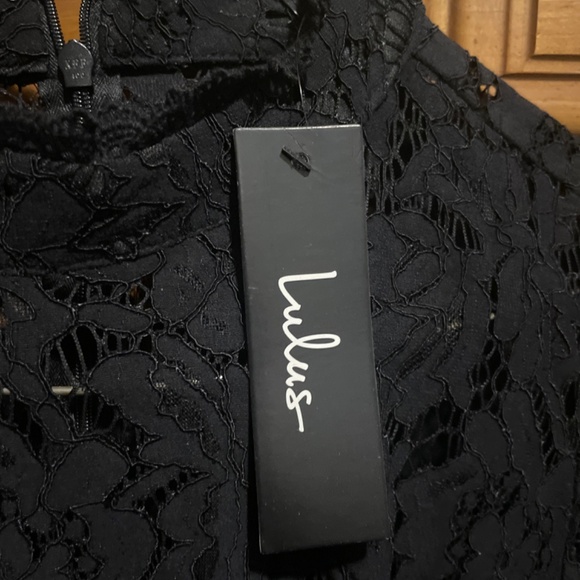 Lace Dress - Picture 3 of 3